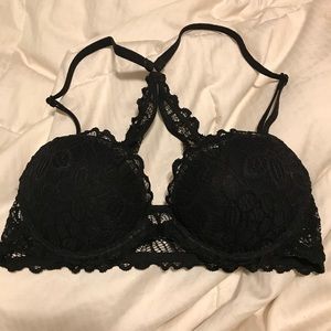 VS Pink date bra